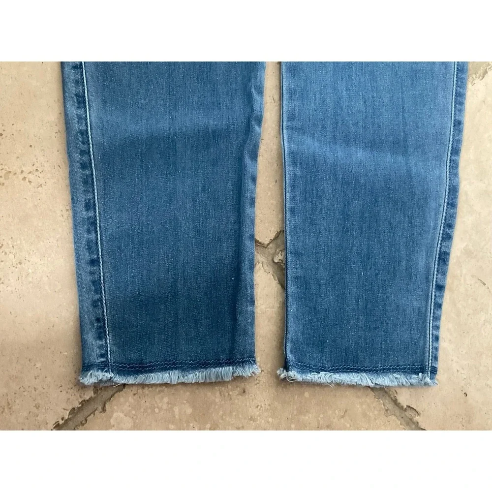 NWT‎ Dot Dot Smile blue denim jeggings/jeans - girls size 11 - medium wash